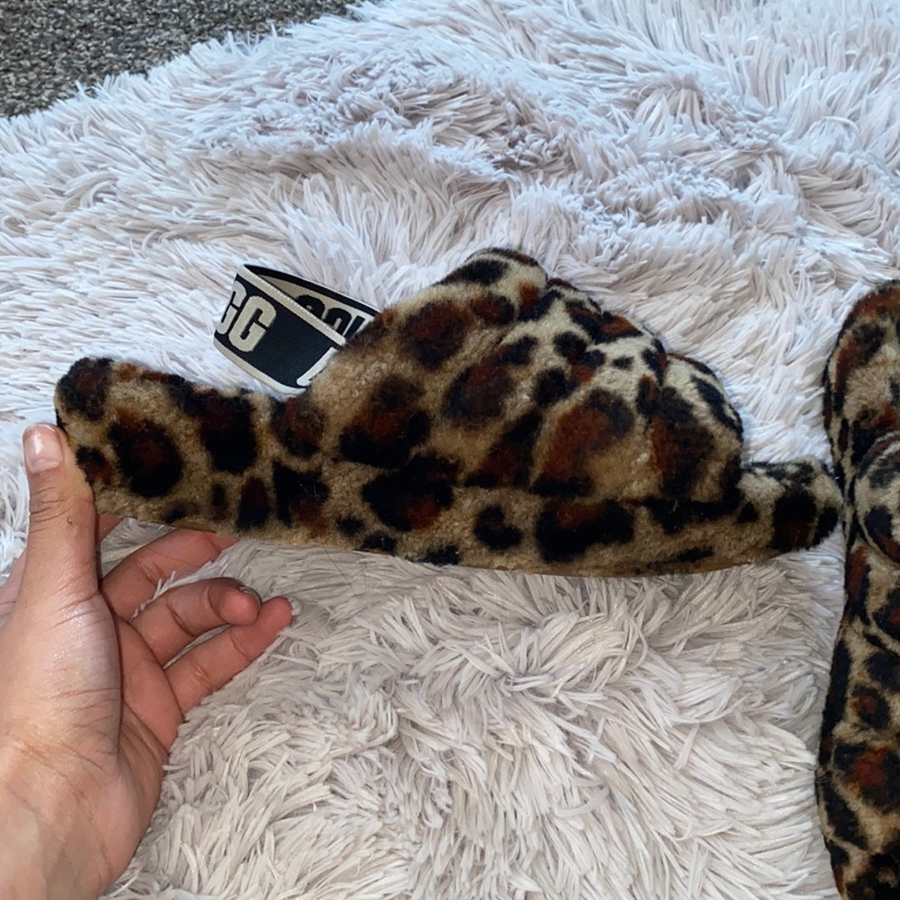 Ugg slides